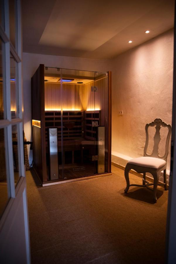 Le Couvent D'Herepian - Hotel & Spa Bagian luar foto