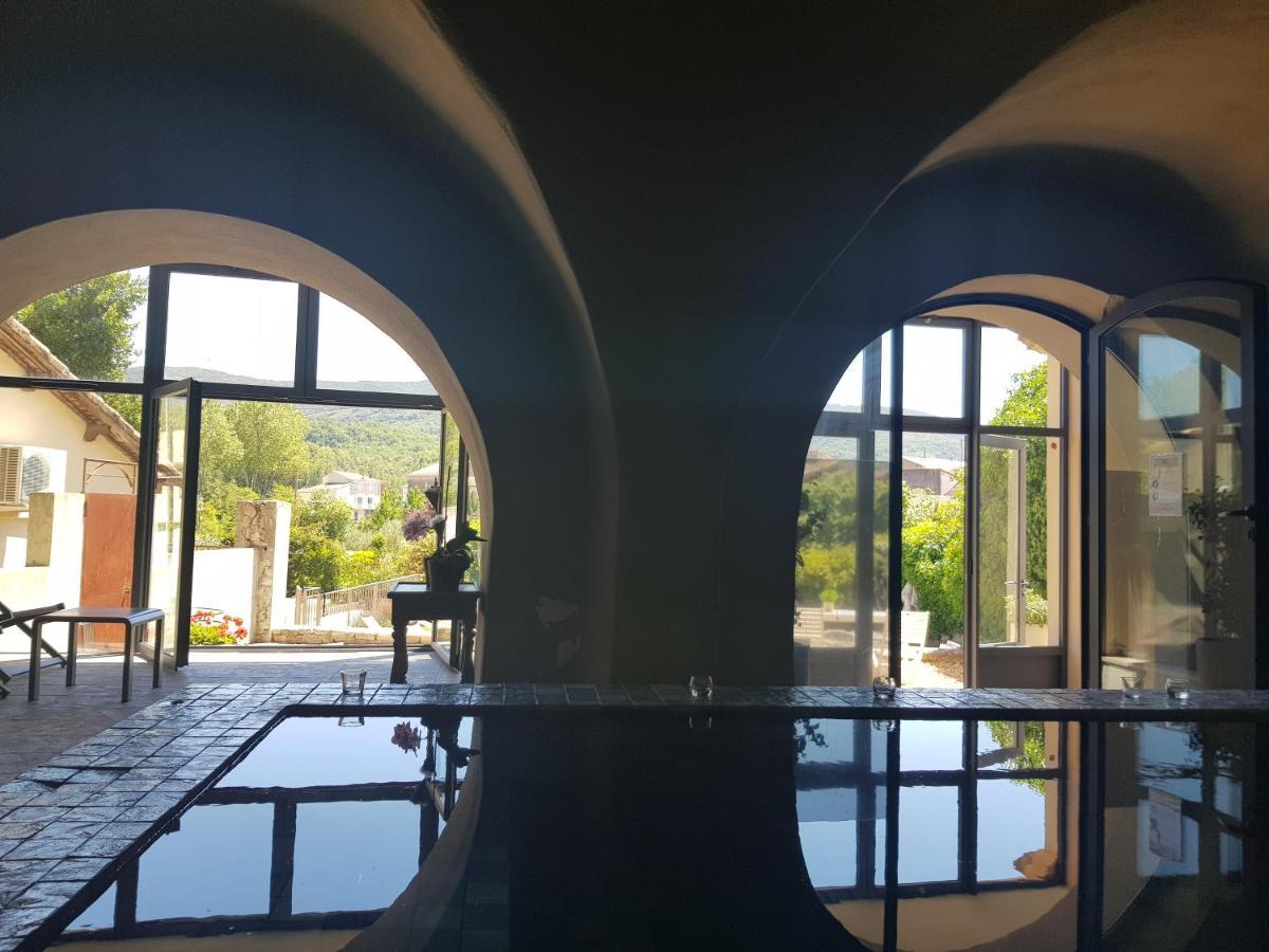 Le Couvent D'Herepian - Hotel & Spa Bagian luar foto