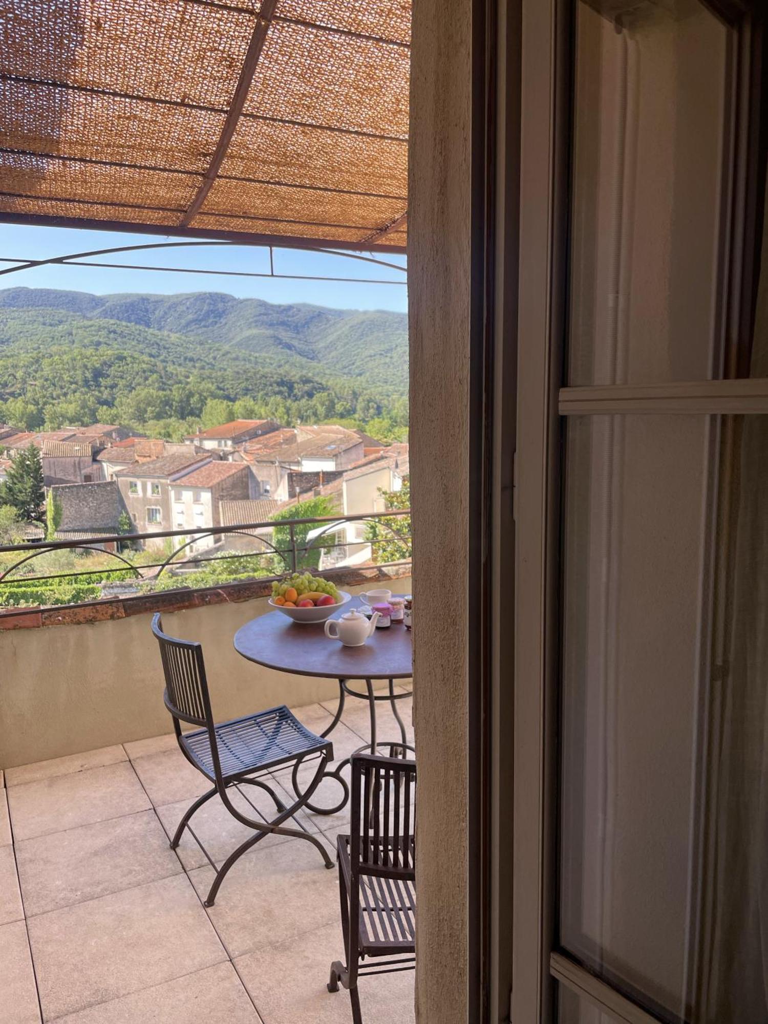 Le Couvent D'Herepian - Hotel & Spa Bagian luar foto