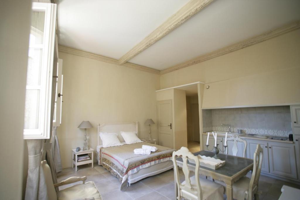 Le Couvent D'Herepian - Hotel & Spa Bagian luar foto